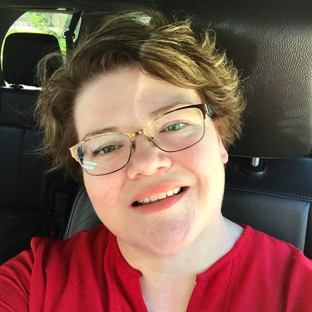 Meet your Posher, Tiffany